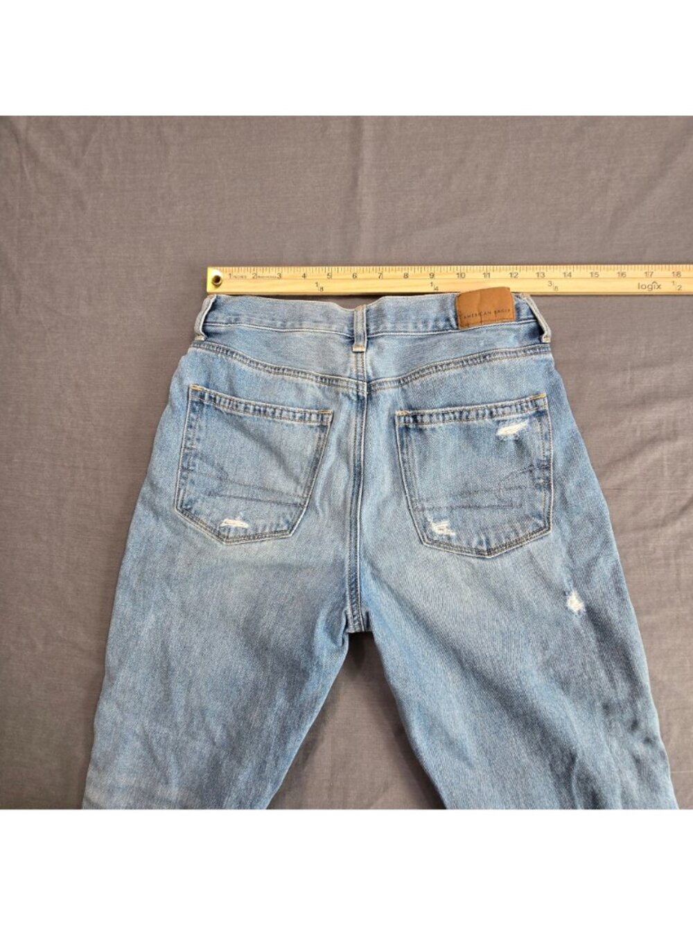 American Eagle Womens Size 2 Distressed Mom Jeans Light Wash Denim - Picture 6 of 6